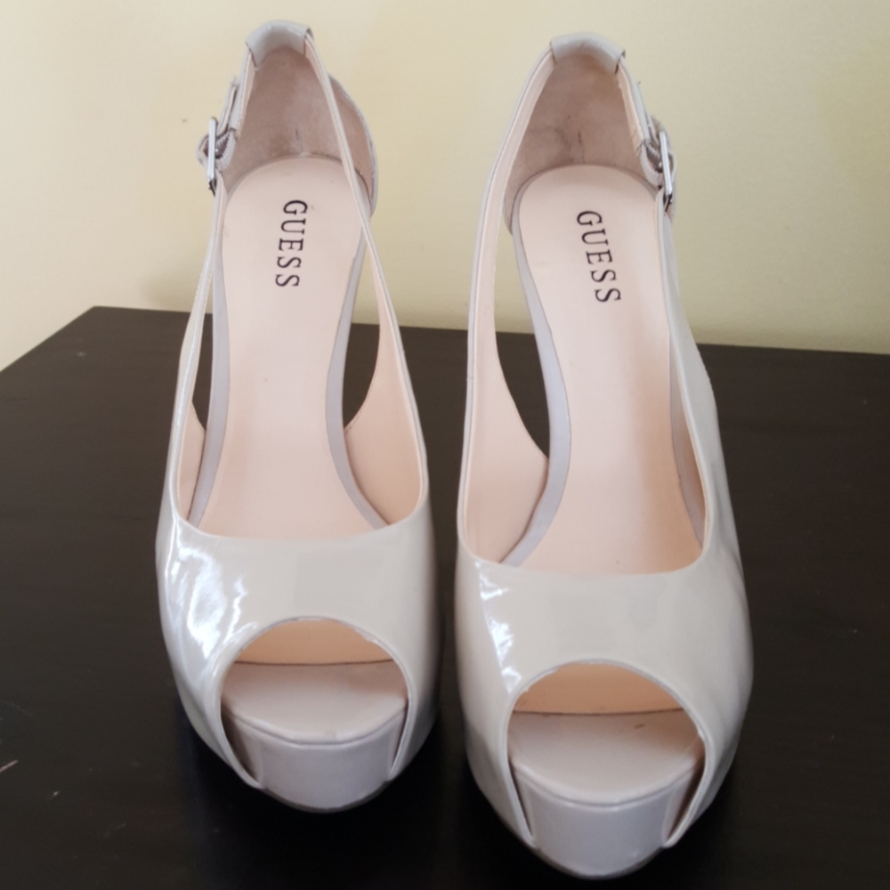 Shoes - Picture 2 of 5